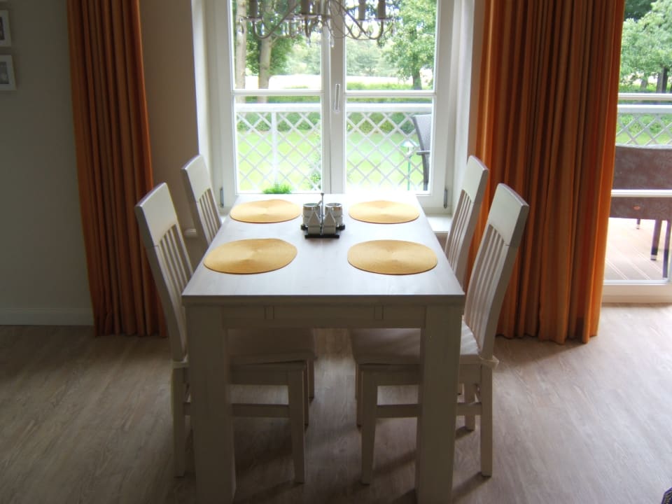 Zimmer Appartement im Jagdschloß zu Hohen Niendorf