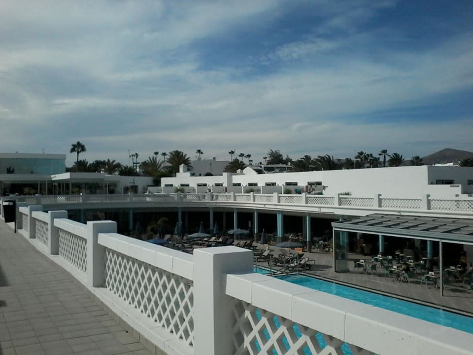 Restaurant und Bar und Pool  Hotel Las Costas