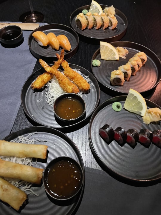 Gastro Serry Beach Resort