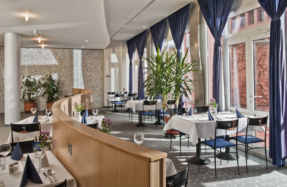 Gastro TRYP by Wyndham Halle