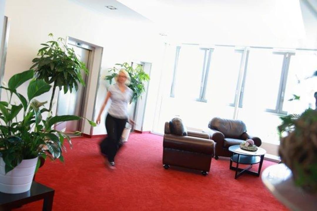 Lobby Amedia Express Passau, Trademark Collection by Wyndham