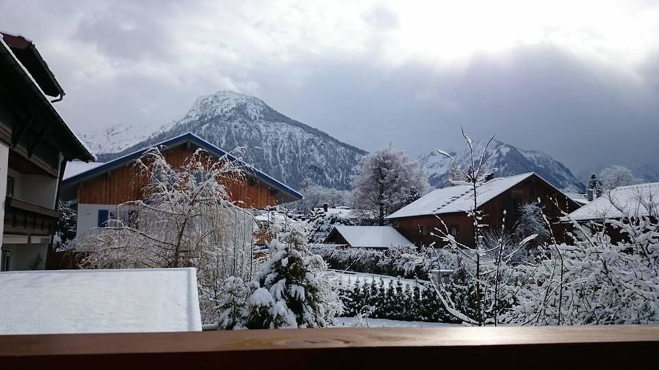 Ausblick Balkon Gästehaus Alpenhorst