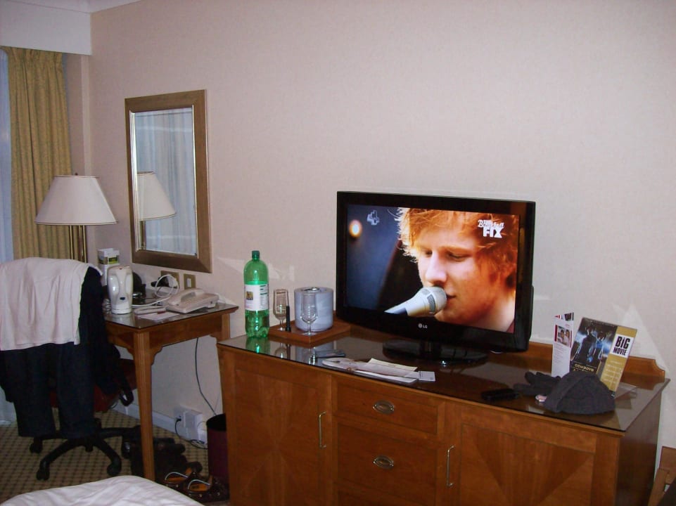 Zimmer 331 London Marriott Hotel Kensington