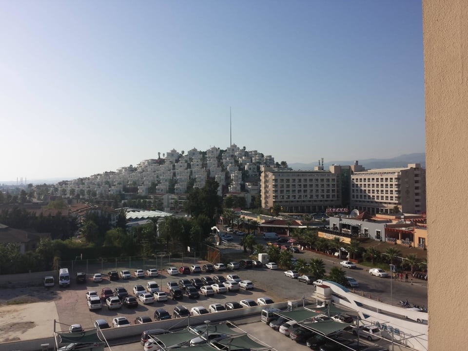 Der Ausblick vom Zimmer  Dizalya Palm Garden