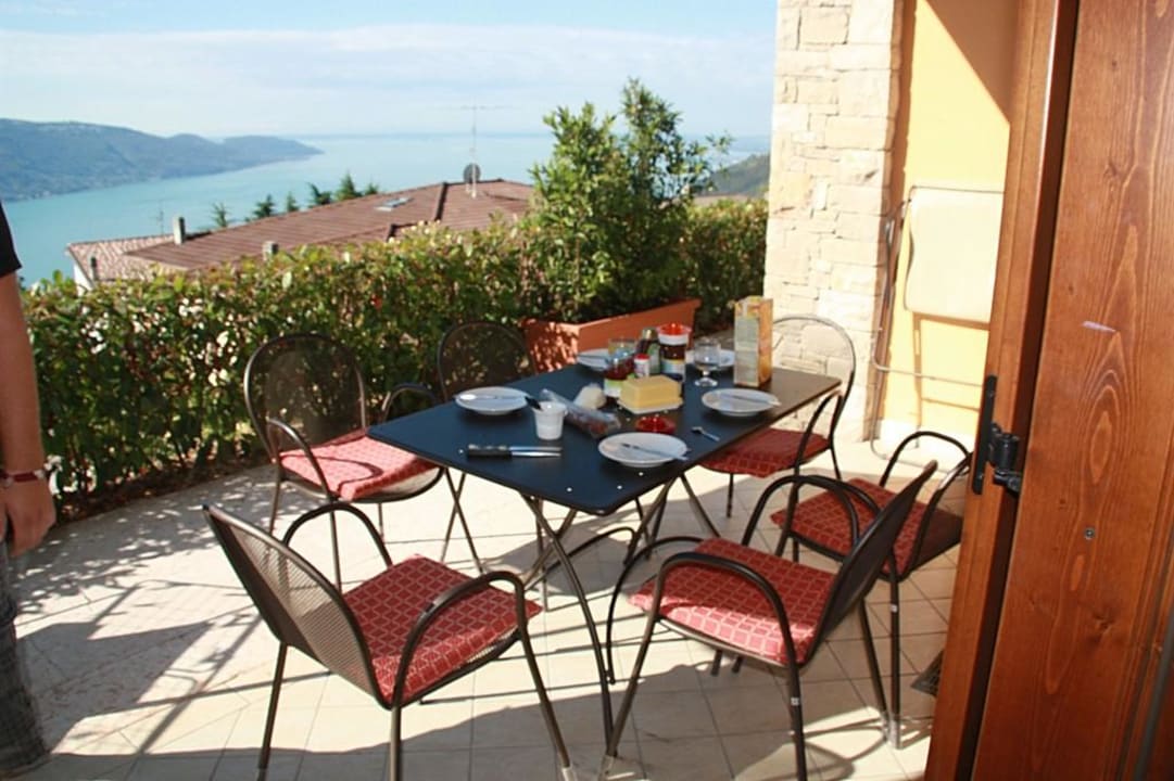 Große Terrasse Residence Besàss