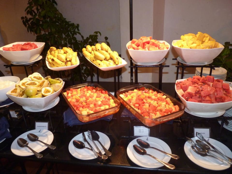 Frisches Obst Club Hotel Dolphin
