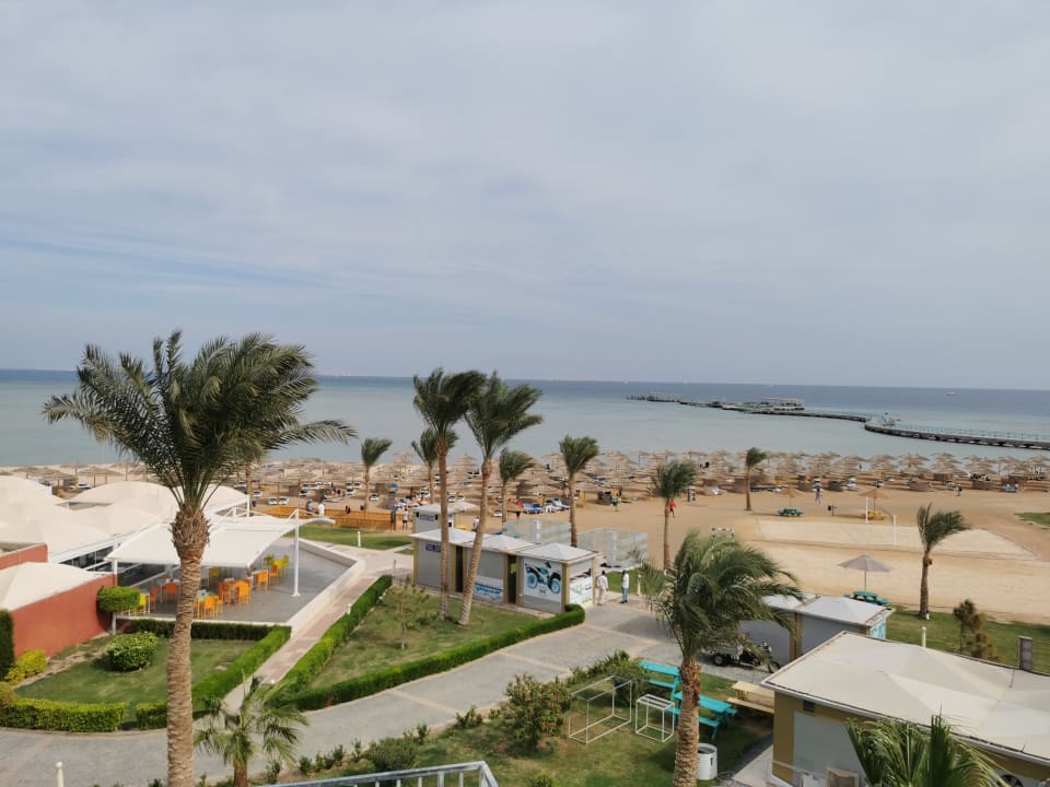 Strand Titanic Beach Spa & Aqua Park