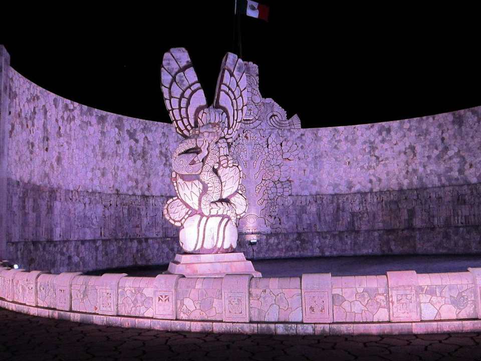 Merida bei Nacht Gamma by Fiesta Inn Mérida El Castellano