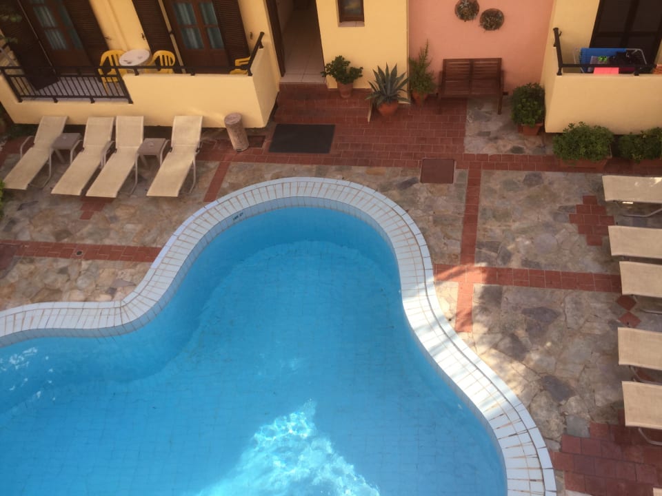 Pool Apartments Cleopatra