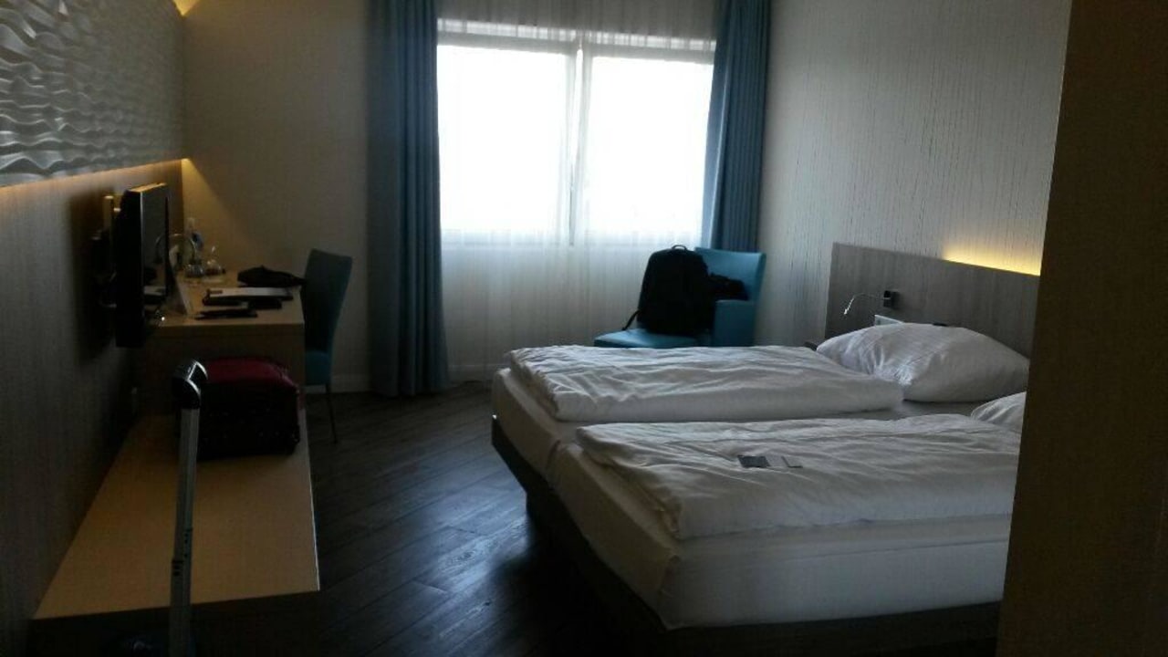 Zimmer 6. Etage Hotel Vier Jahreszeiten Lübeck