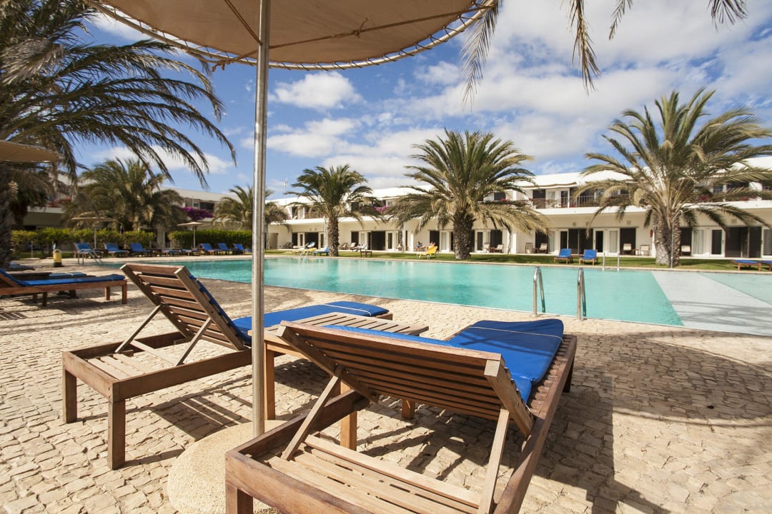 Swimming Pool and Garden Hotel Dunas De Sal