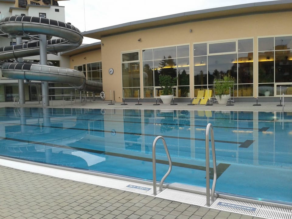 Schwimmbecken Allegria Resort Stegersbach