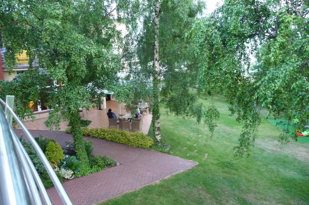 Blick vom Balkon zur Seeseite Hotel Meridian