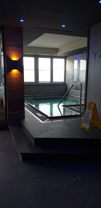 Pool Hotel Bergknappenhof