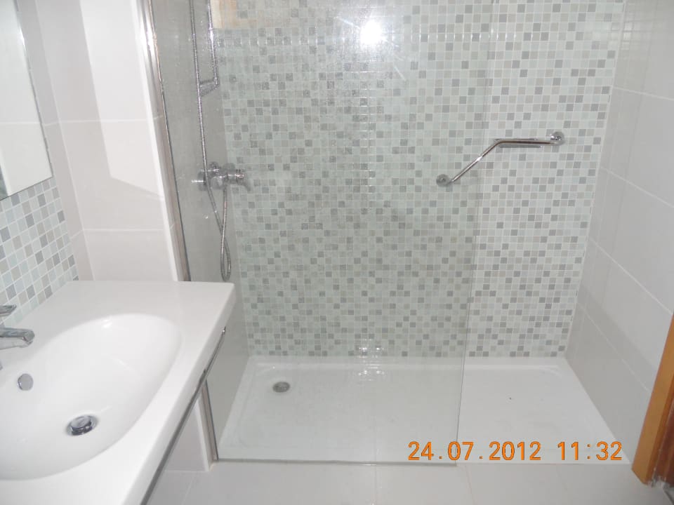 Bad-begehbare Dusche Calimera Fido Gardens