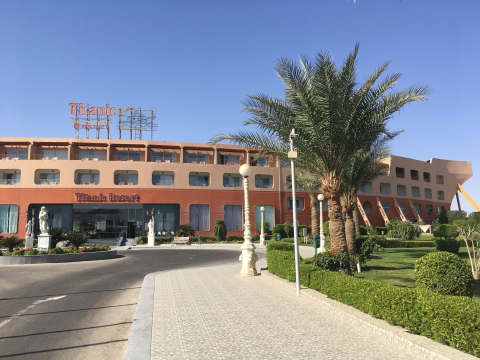 Außenansicht Titanic Resort & Aqua Park