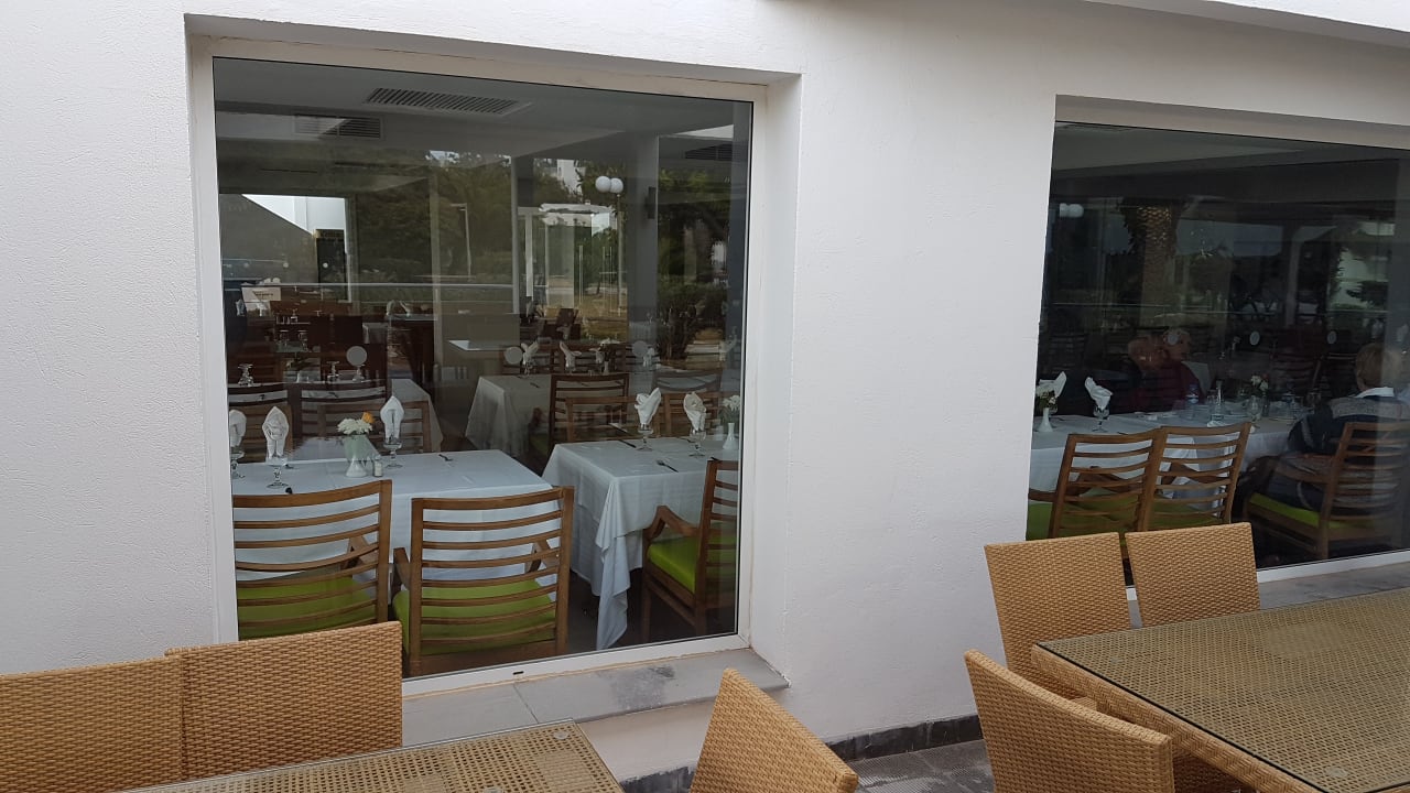 Gastro The Orangers Beach Resort and Bungalows