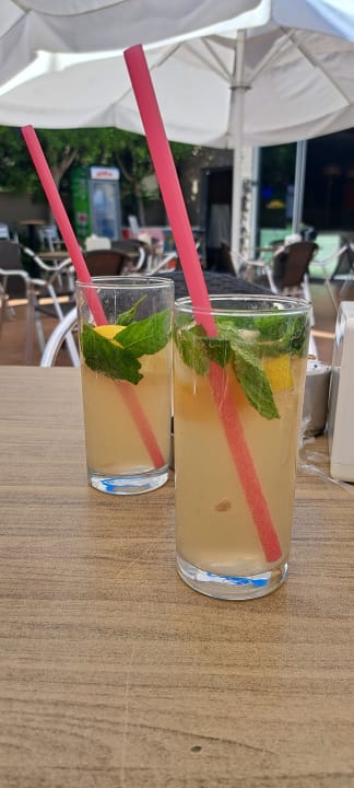 Gastro Luna Blanca Resort & Spa