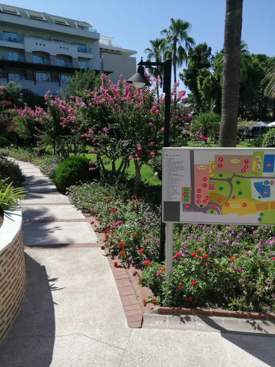 Gartenanlage Hotel Oleander