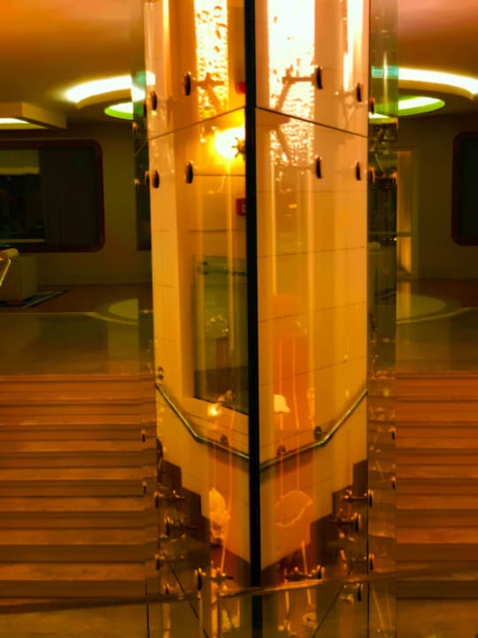 Lobby Hotel Grand Side