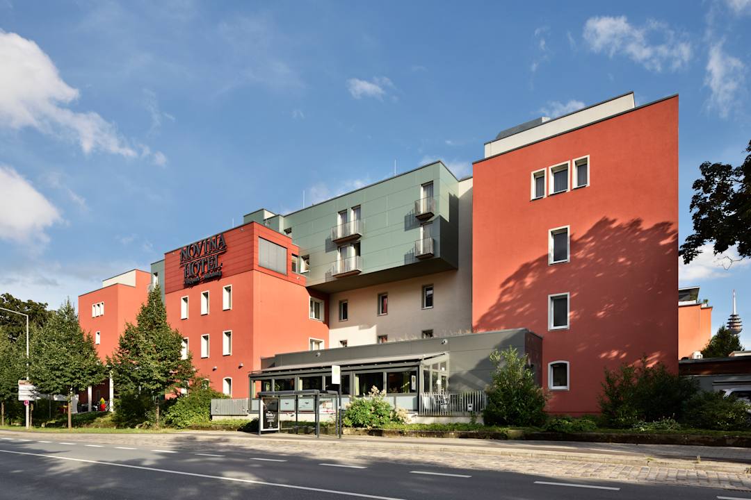 Außenansicht NOVINA HOTEL Tillypark