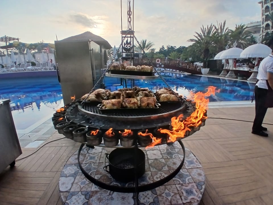 Gastro Quattro Beach Spa & Resort