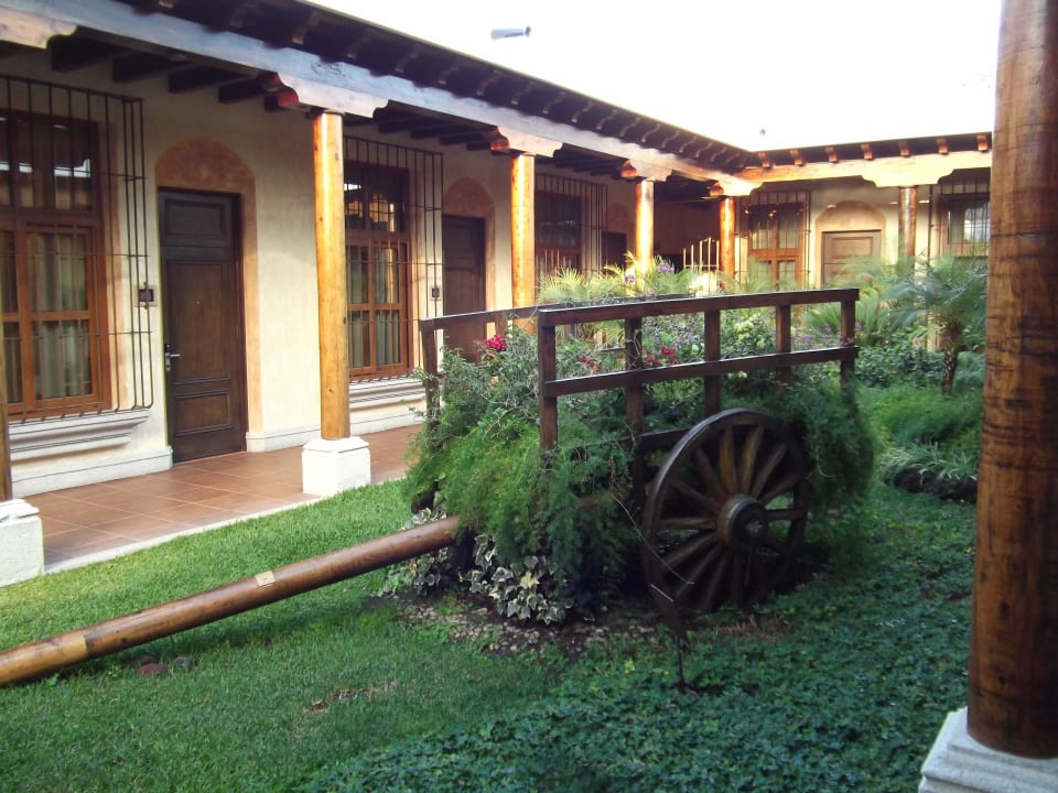 Innenhof Hotel Camino Real Antigua