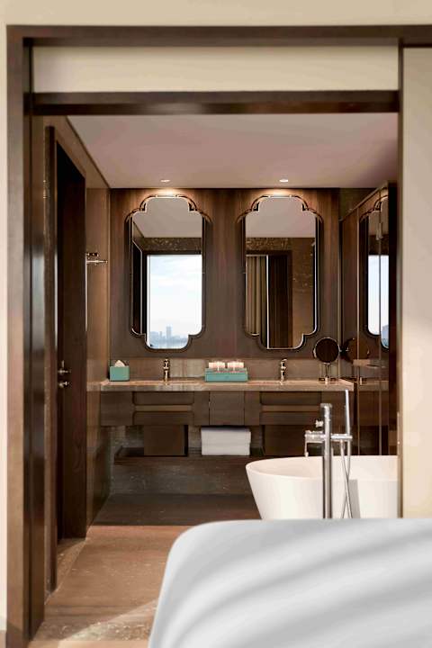 Zimmer Dusit Le Palais Tu Hoa Hanoi