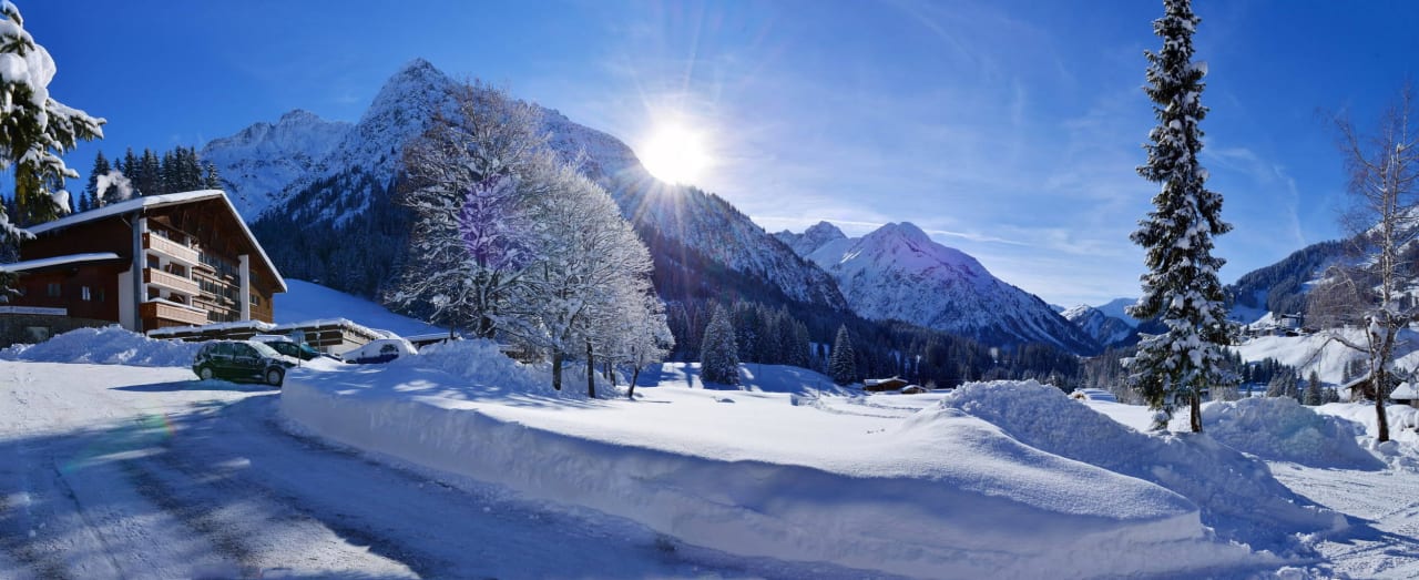 Winterpanorama - Breitach IFA-Ferienwohnung IFA Breitach Apartments - Berghotel Kleinwalsertal