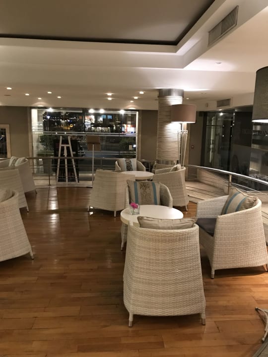 Lobby Juliani