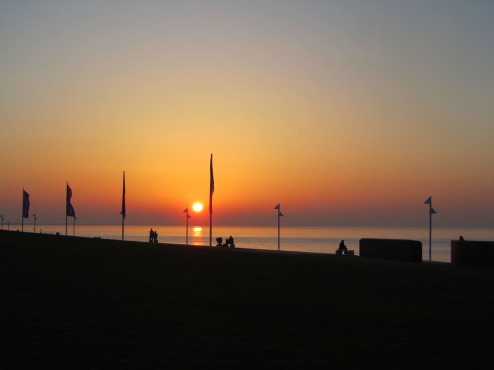 Sonnenuntergang vom Hotel aus Strandhotel Georgshöhe