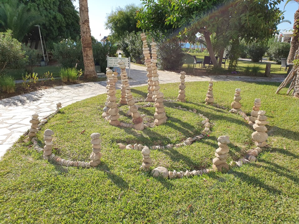 Gartenanlage The Orangers Beach Resort and Bungalows