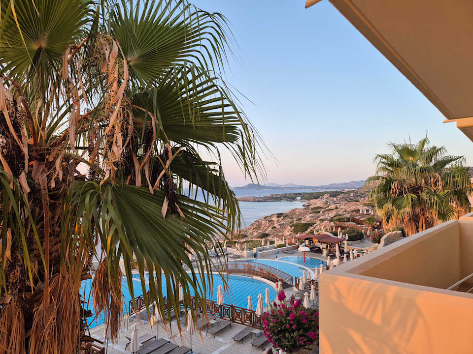 Pool Hotel Kalithea Horizon Royal