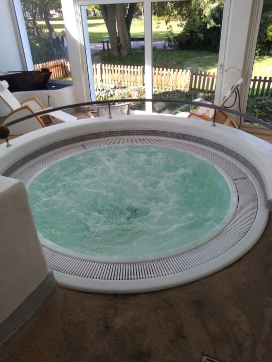 Pool Seehotel Fährhaus