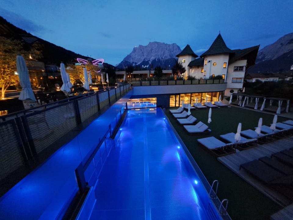 Pool Alpenrose - Familux Resort