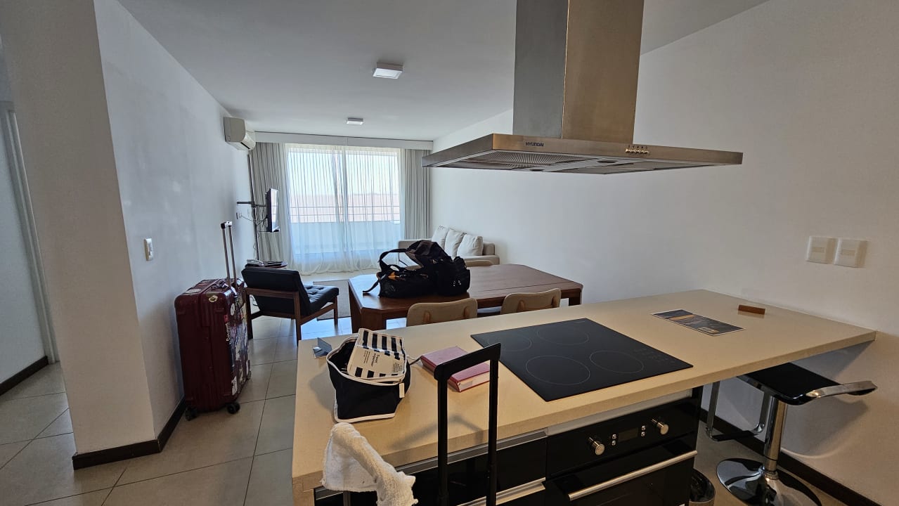 Zimmer Hotel Dazzler Colonia