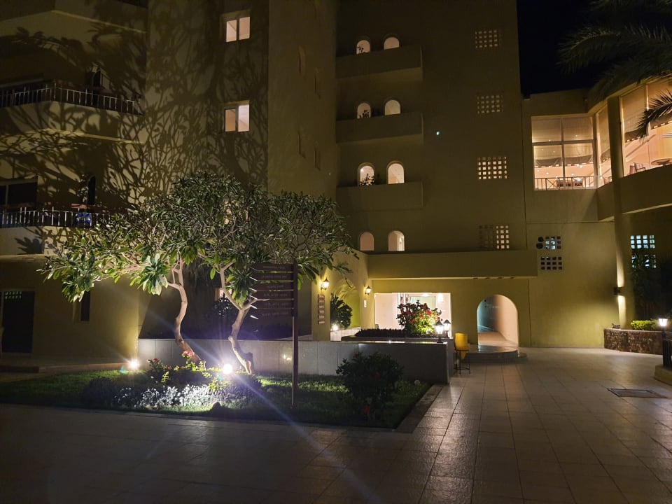 Gastro Palm Beach Resort