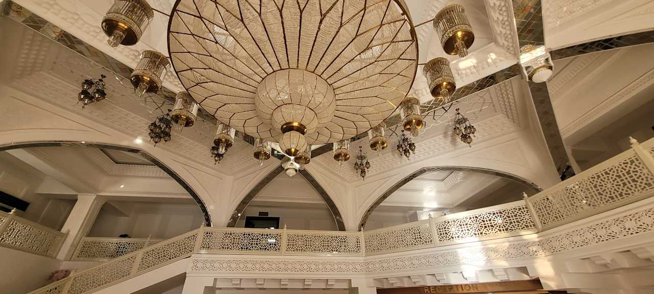 Lobby SHAHRISTAN Plaza