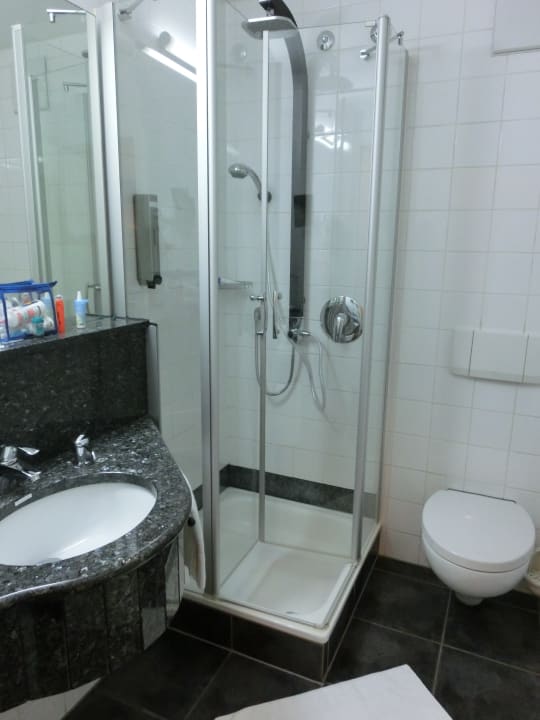 Zimmer PLAZA INN Heilbronn