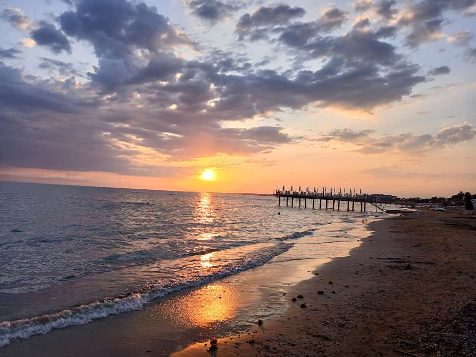 Strand Sidemarin Kirman Premium