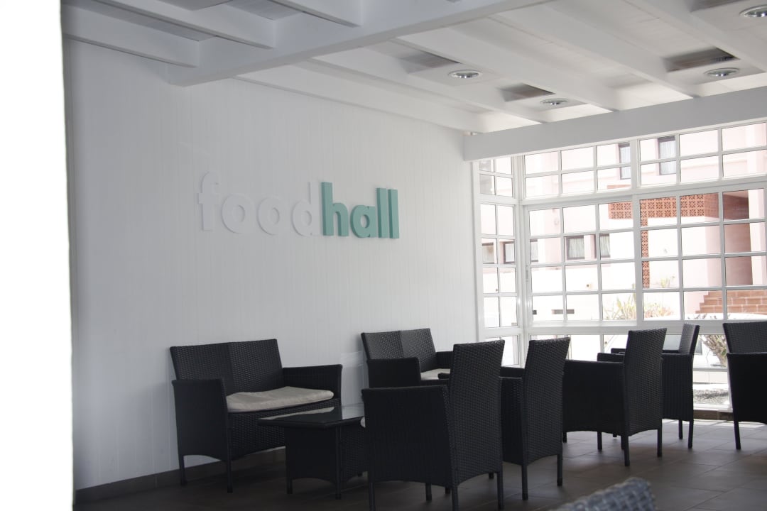 Vor dem Speisesaal Smy Tahona Fuerteventura