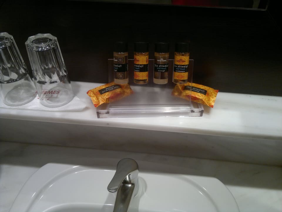 Bathroom Hotel Hermes