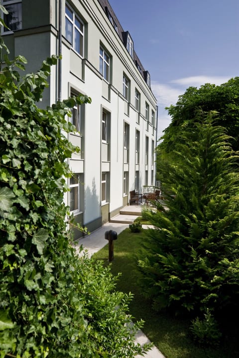 Hotel Front Jagello Business Hotel