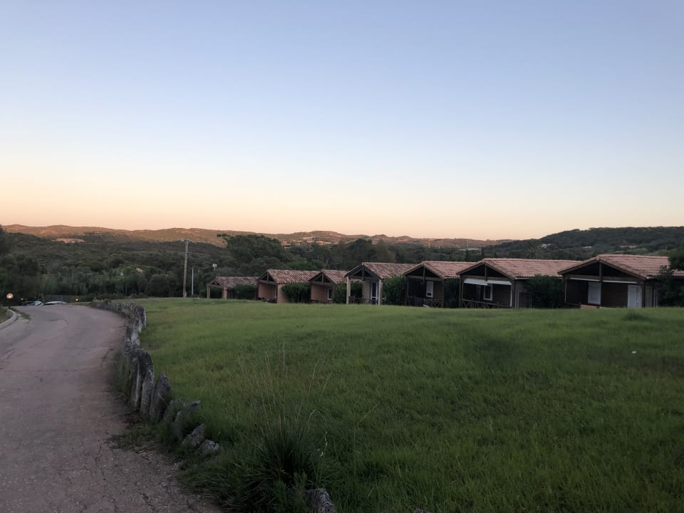 Außenansicht Hotel Maora Village