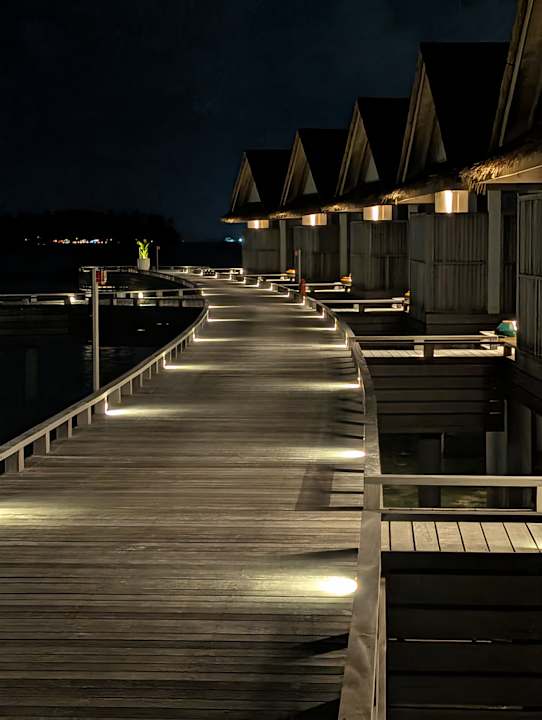 Außenansicht Bandos Maldives