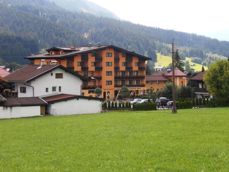 Orangenes Haus Vital & Sporthotel Brixen