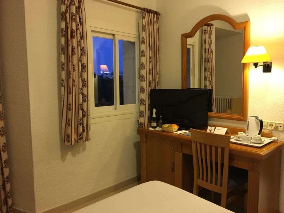 Zimmer Valentin Reina Paguera