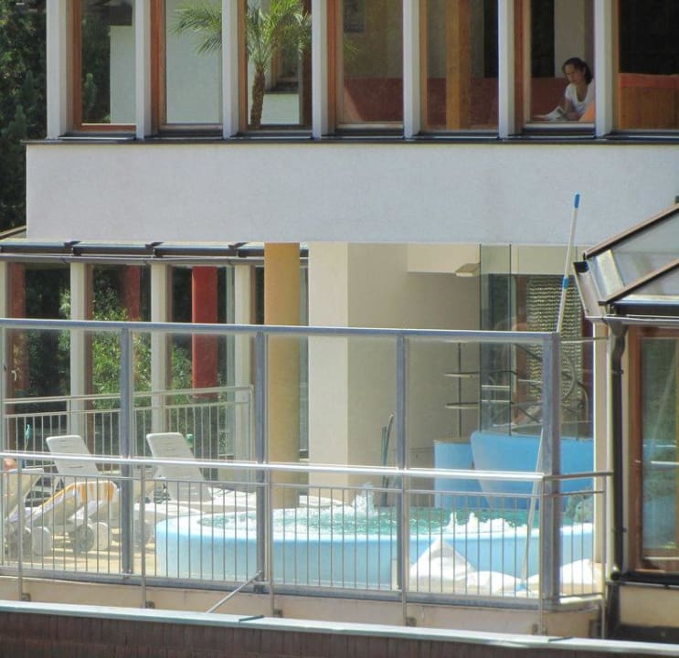 Aussenpool Familienhotel Hinteregger
