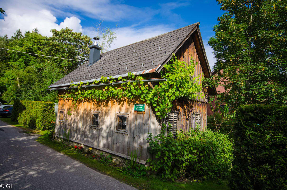 Nebenhaus/Bar Haus Waberl