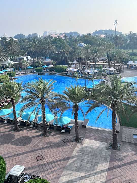 Pool Emirates Palace Mandarin Oriental